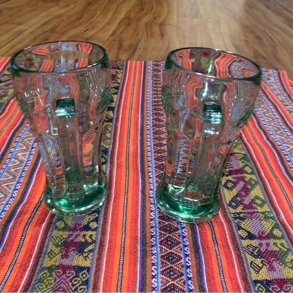 🎉Host Pick🎉 Anchor Hocking Coca Cola Embossed Retro Drinking Glasses Set of 2 - Picture 3 of 13